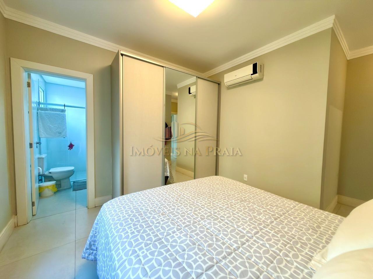 Foto 17 — Casa em Condomínio 4 dormitórios no bairro Ventura Club