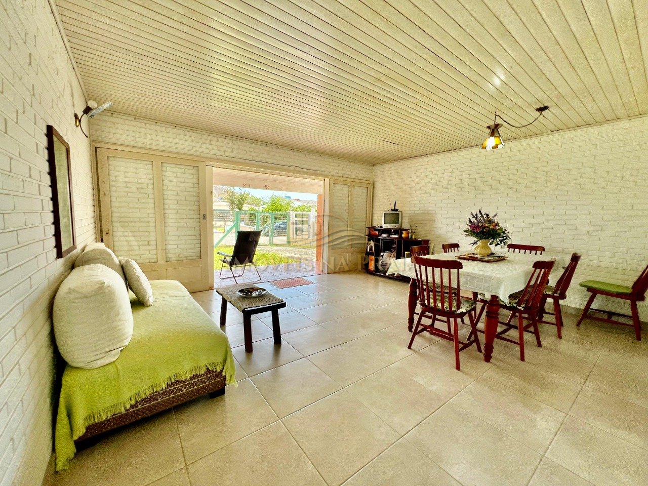 Foto 28 — Casa 3 dormitórios no bairro Rainha do Mar