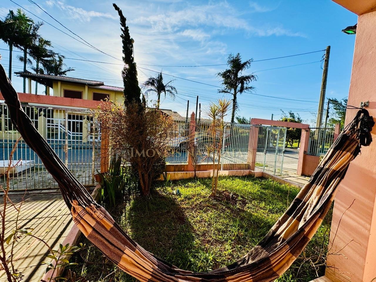 Foto 2 — Casa 2 dormitórios no bairro Rainha do Mar