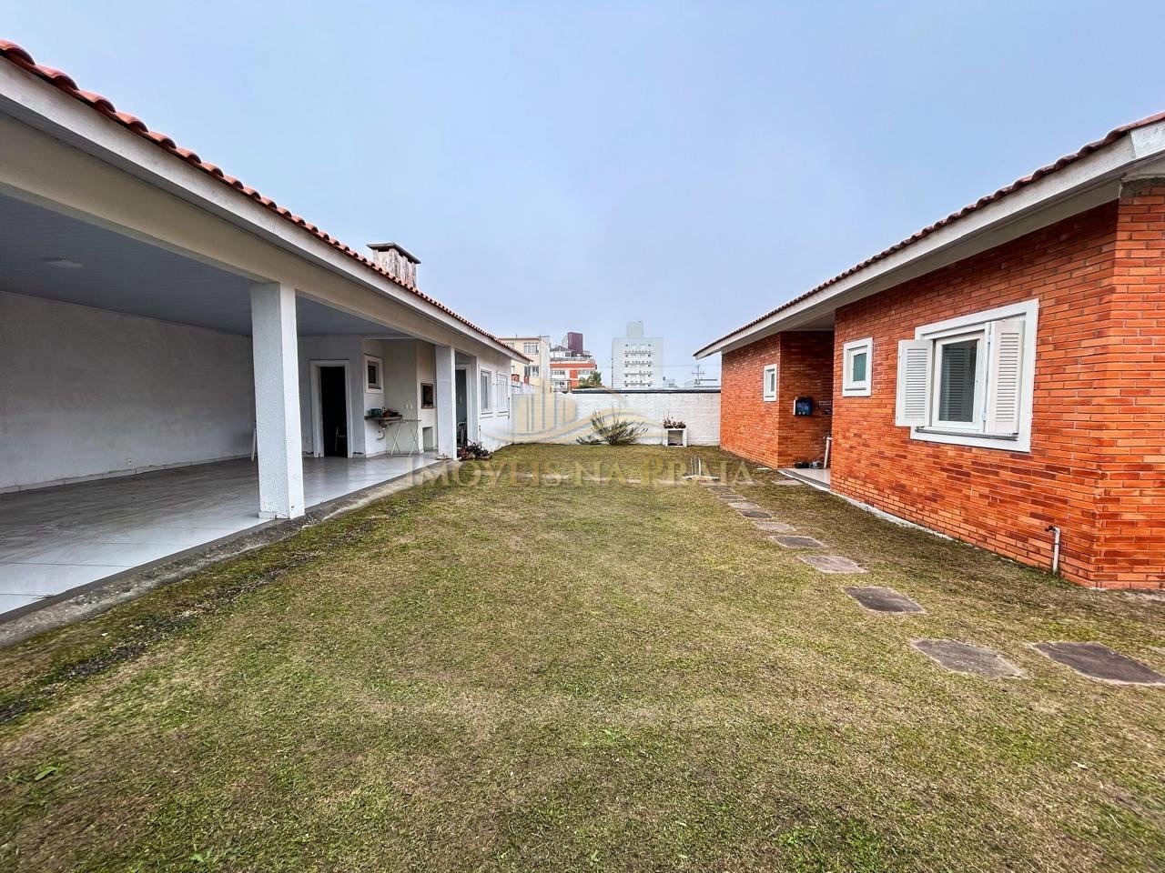 Foto 13 — Casa 4 dormitórios no bairro Atlântida