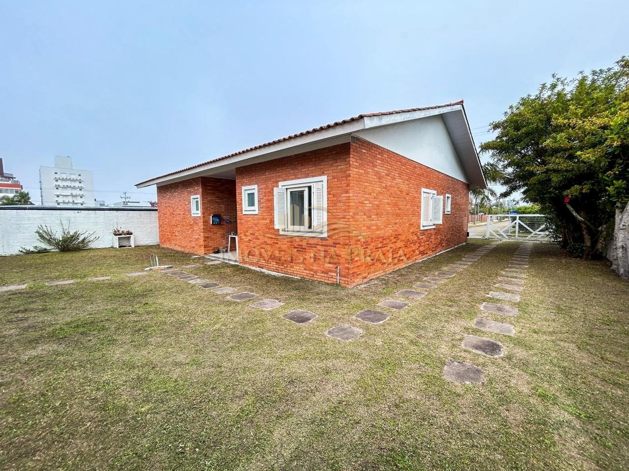 Foto 9 — Casa 4 dormitórios no bairro Atlântida