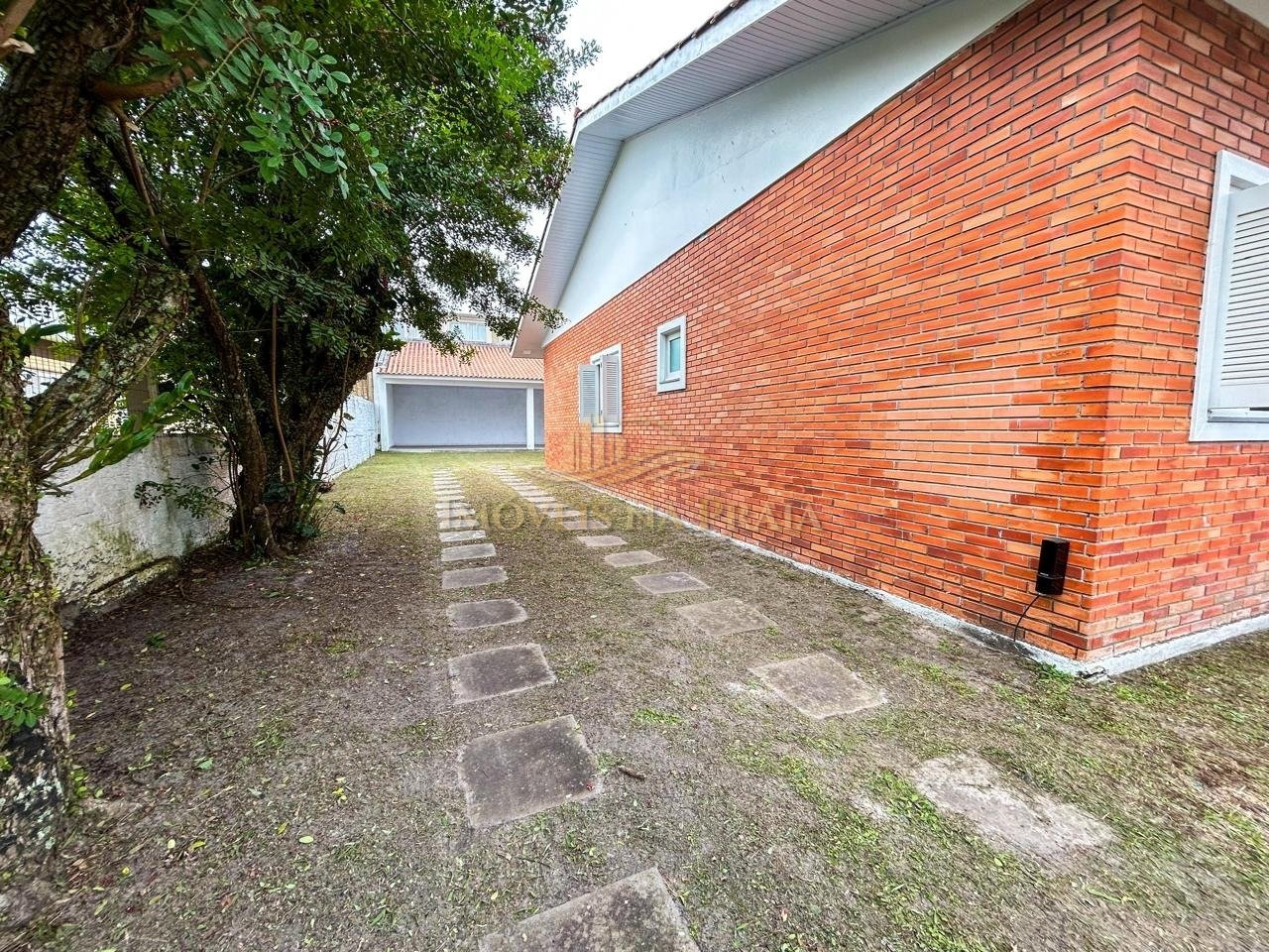 Foto 11 — Casa 4 dormitórios no bairro Atlântida