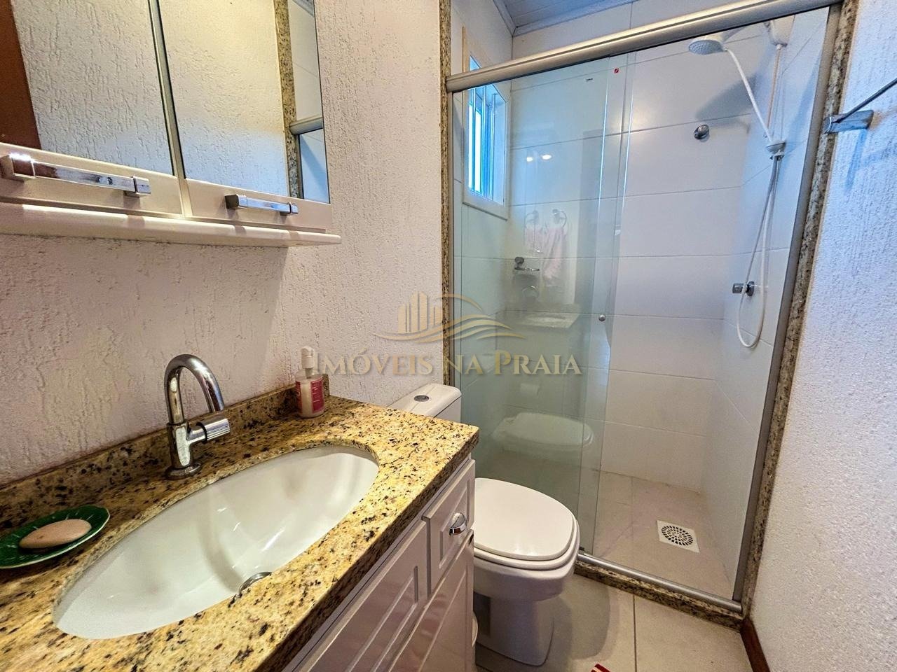 Foto 6 — Casa 4 dormitórios no bairro Atlântida