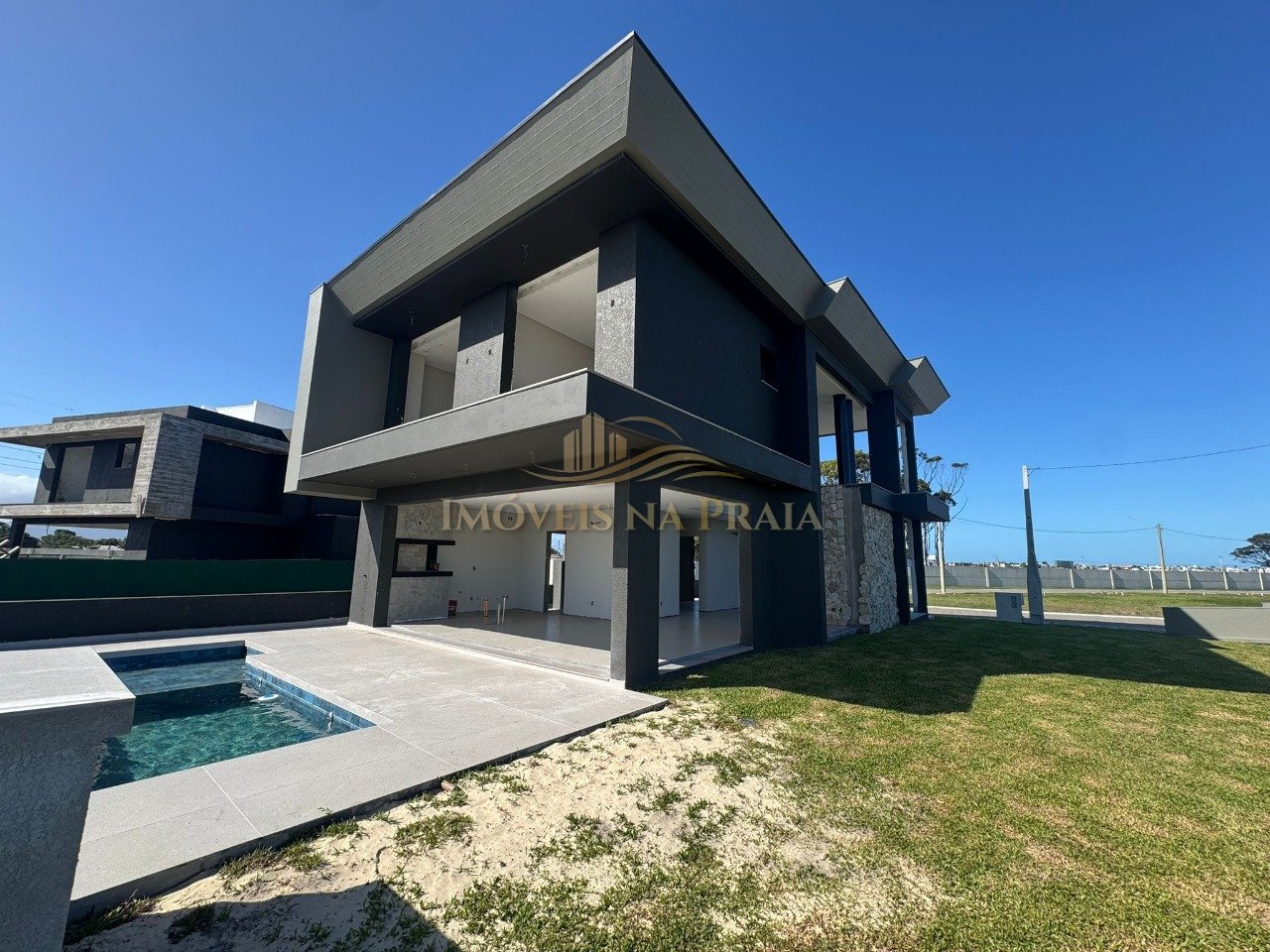 Foto 15 — Casa em Condomínio 4 dormitórios no bairro Allure Beach Condo