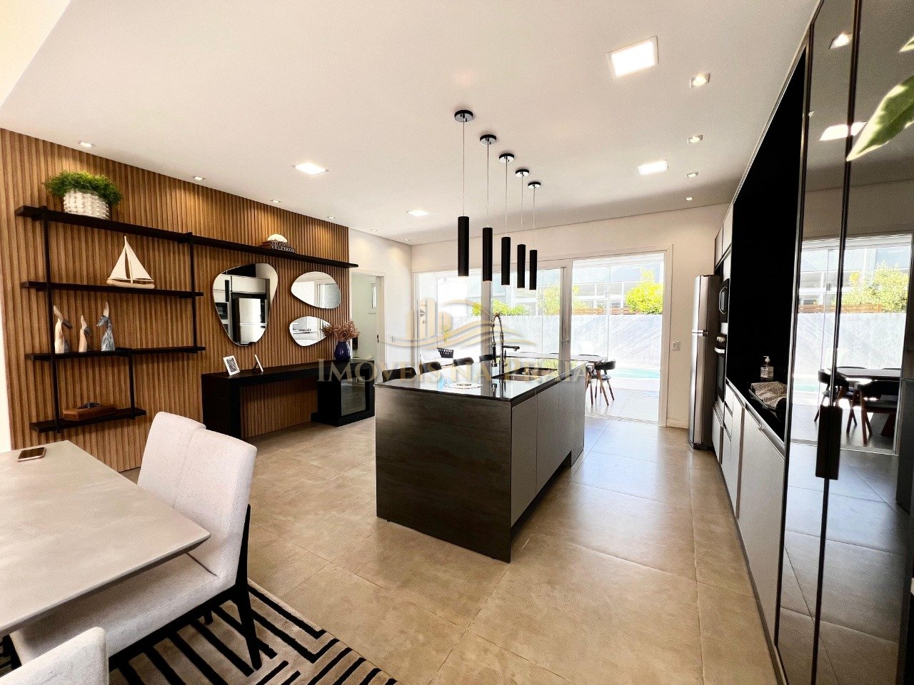 Foto 4 — Casa em Condomínio 4 dormitórios no bairro Sea Coast