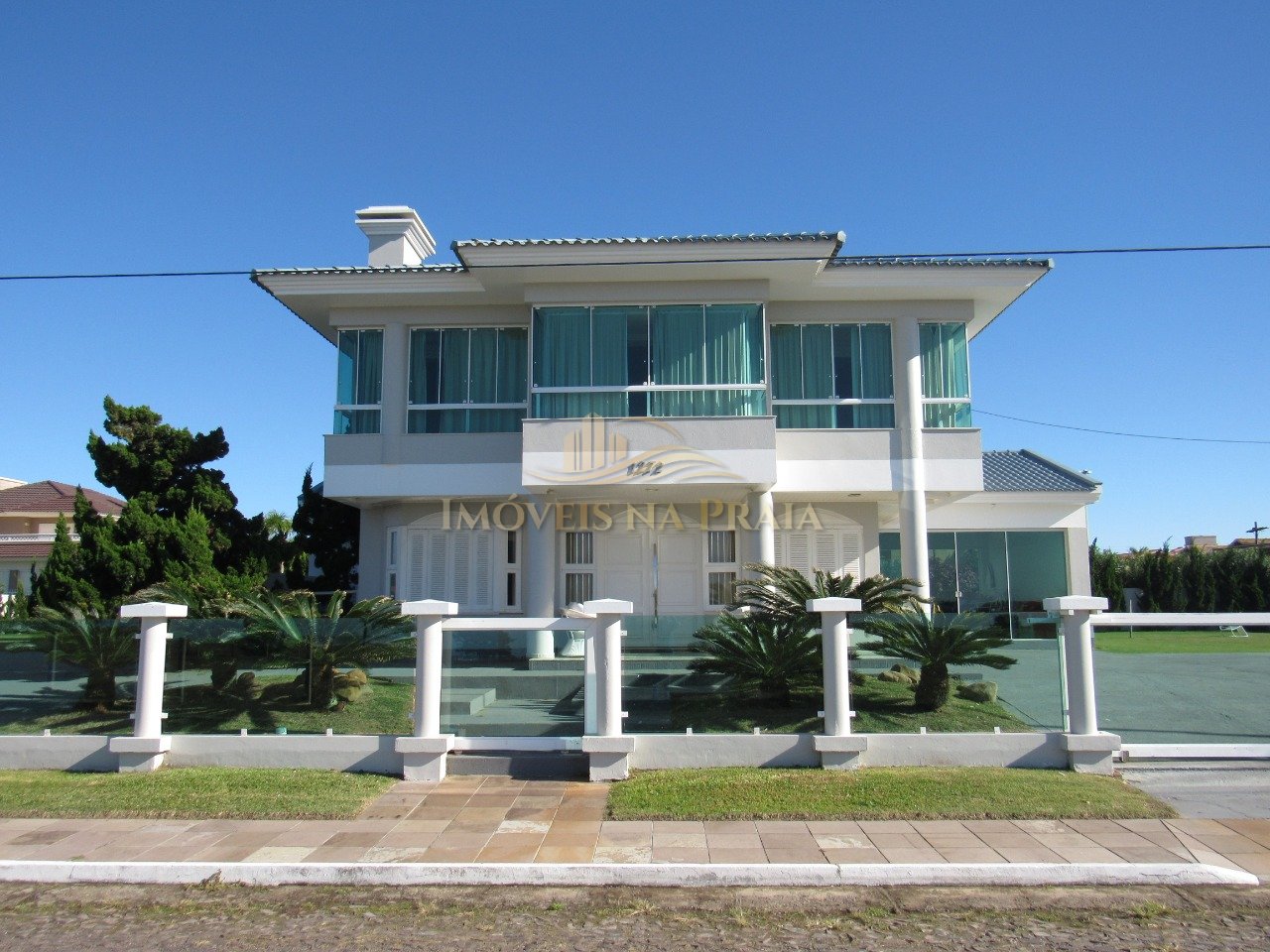Casa 4 Dormitório(s) Bairro Atlântida