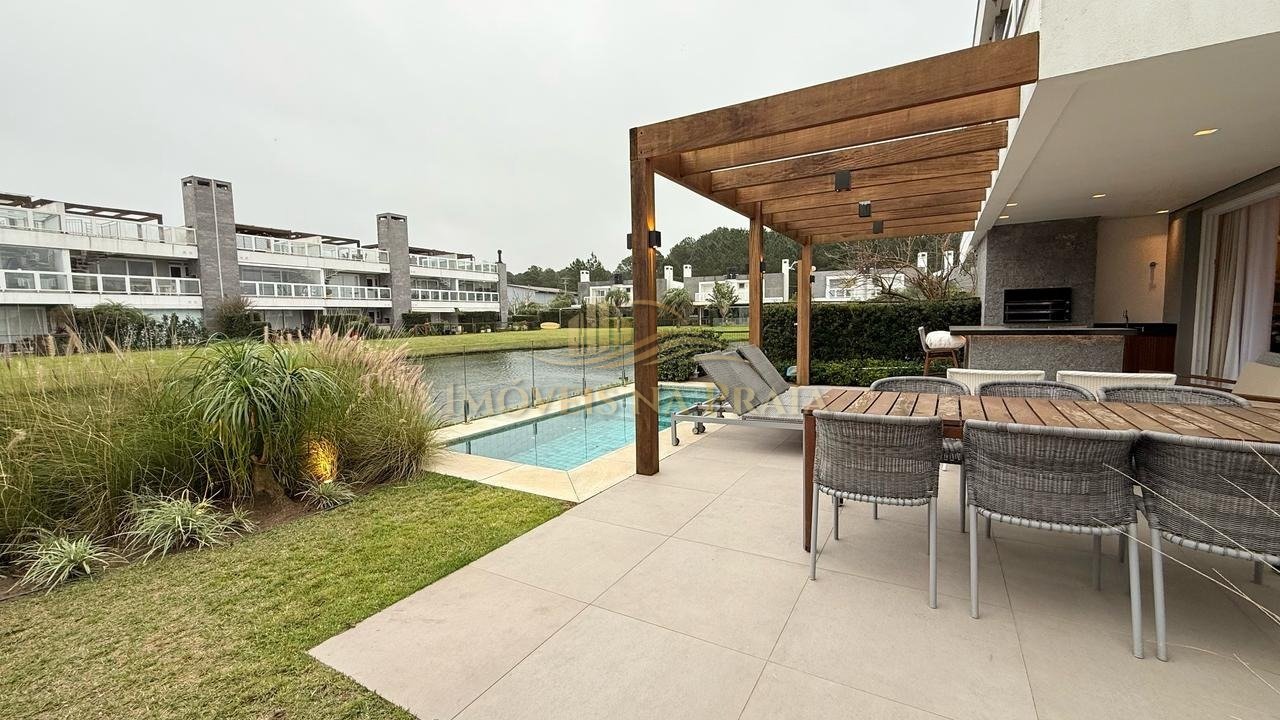 Foto 23 — Casa em Condomínio 3 dormitórios no bairro Rossi Atlântida