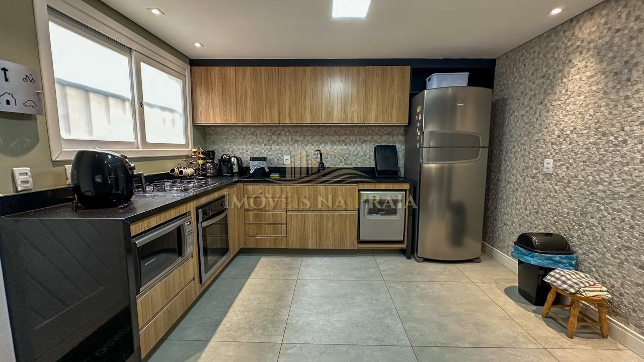 Foto 73 — Casa 4 dormitórios no bairro Rainha do Mar