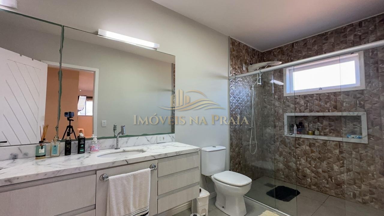 Foto 79 — Casa 4 dormitórios no bairro Rainha do Mar