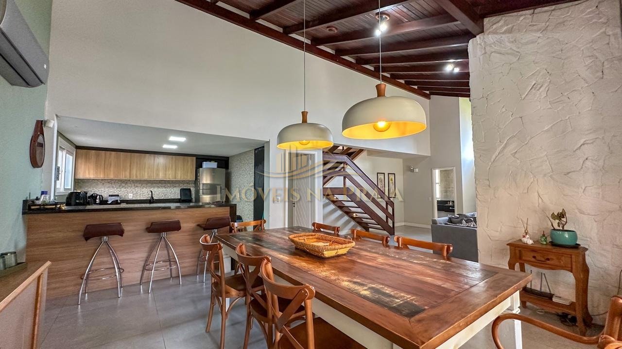 Foto 69 — Casa 4 dormitórios no bairro Rainha do Mar