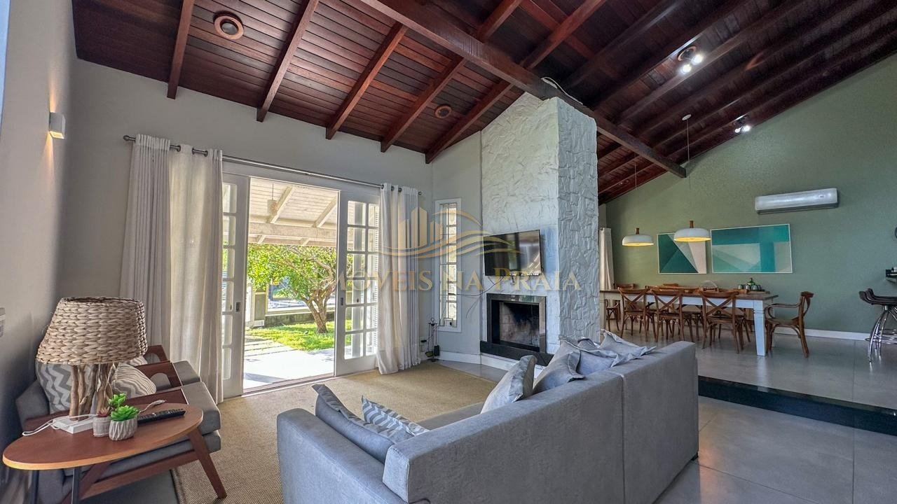 Foto 46 — Casa 4 dormitórios no bairro Rainha do Mar