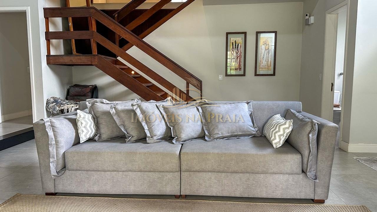 Foto 39 — Casa 4 dormitórios no bairro Rainha do Mar