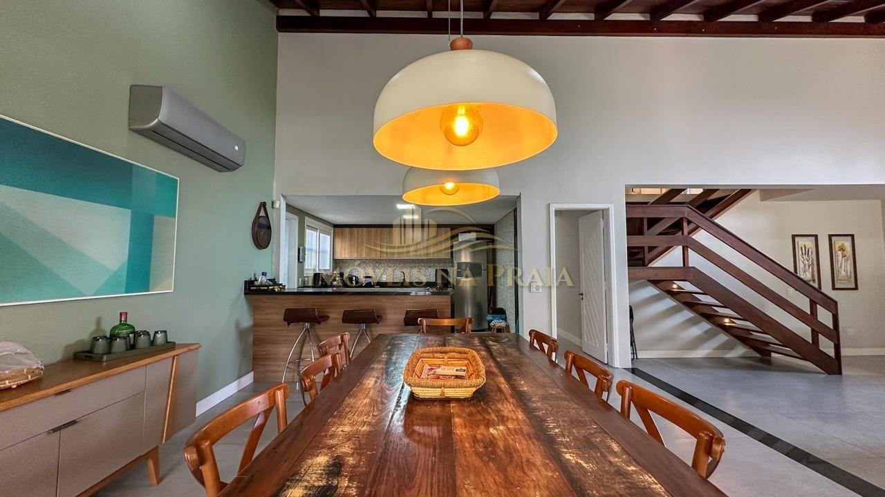 Foto 60 — Casa 4 dormitórios no bairro Rainha do Mar