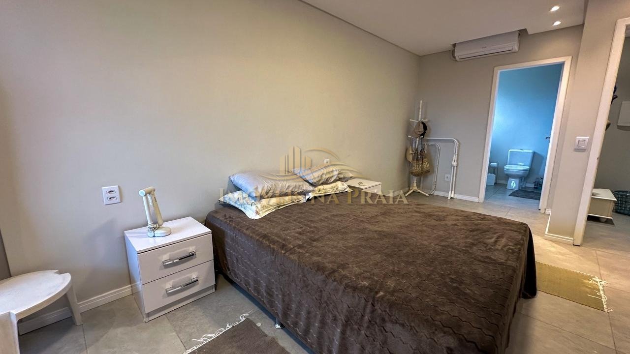 Foto 89 — Casa 4 dormitórios no bairro Rainha do Mar