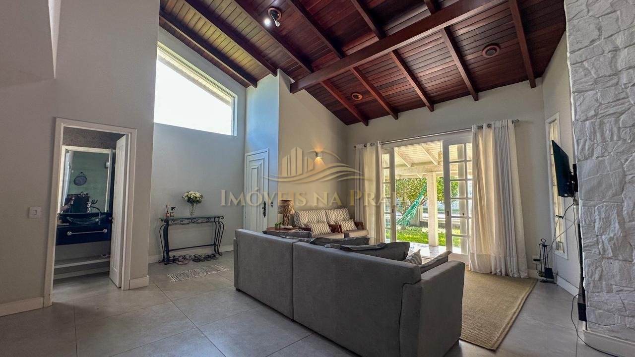 Foto 45 — Casa 4 dormitórios no bairro Rainha do Mar