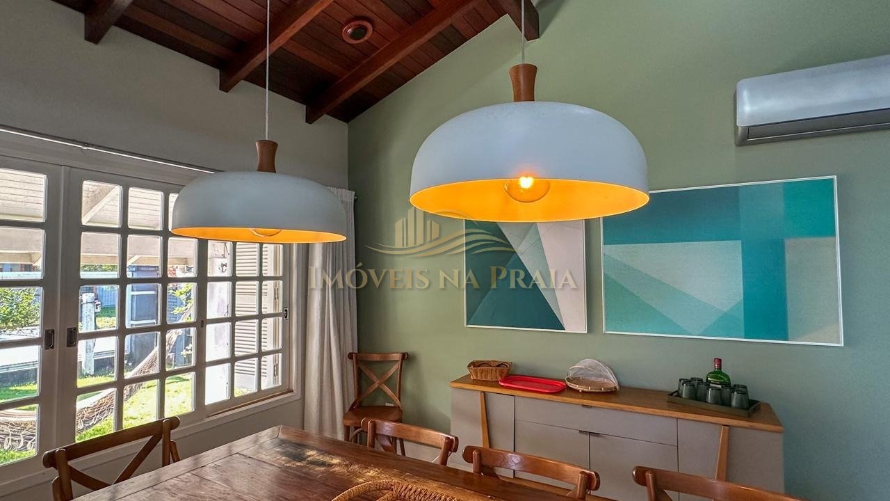 Foto 52 — Casa 4 dormitórios no bairro Rainha do Mar