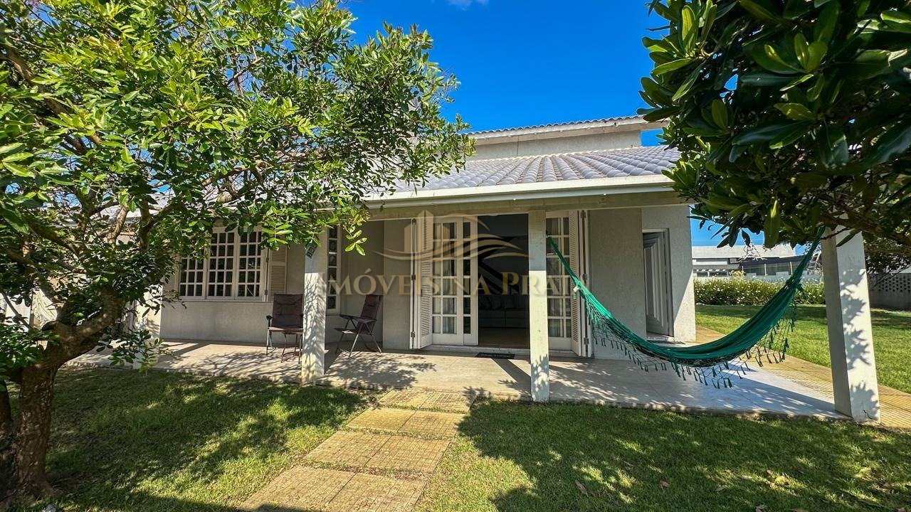 Foto 13 — Casa 4 dormitórios no bairro Rainha do Mar