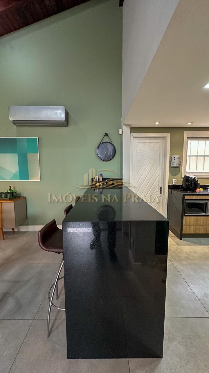 Foto 68 — Casa 4 dormitórios no bairro Rainha do Mar