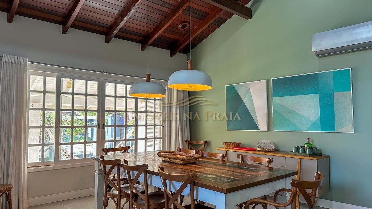 Foto 50 — Casa 4 dormitórios no bairro Rainha do Mar