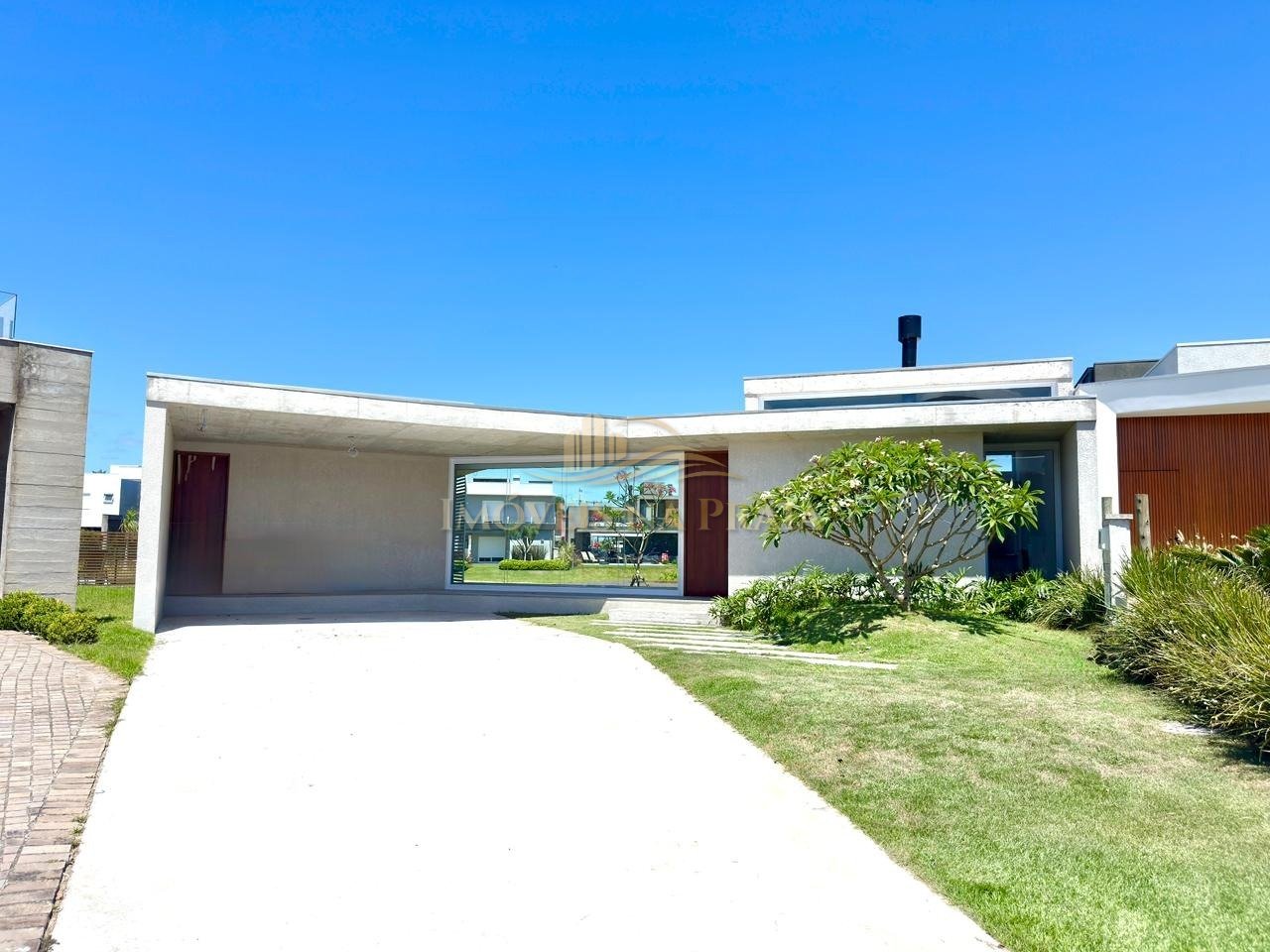 Casa em Condomínio 4 dormitórios no bairro Riviera Xangri-Lá