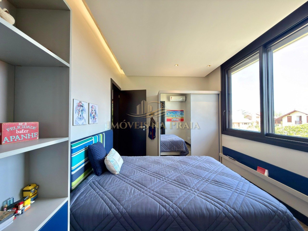 Foto 5 — Casa em Condomínio no Playa Vista.