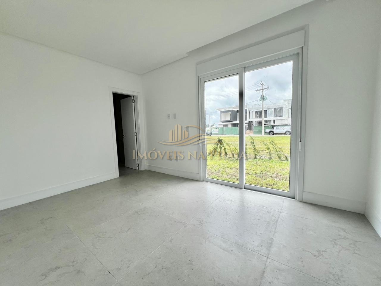 Foto 14 — Casa em Condomínio 3 dormitórios no bairro Allure Beach Condo