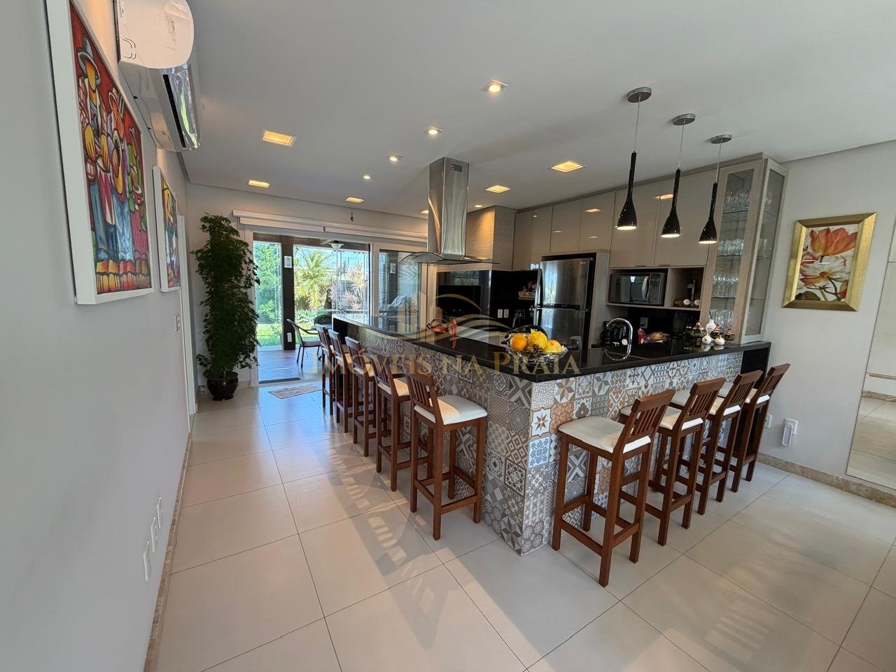 Casa em Condomínio 4 dormitórios no bairro Las Palmas