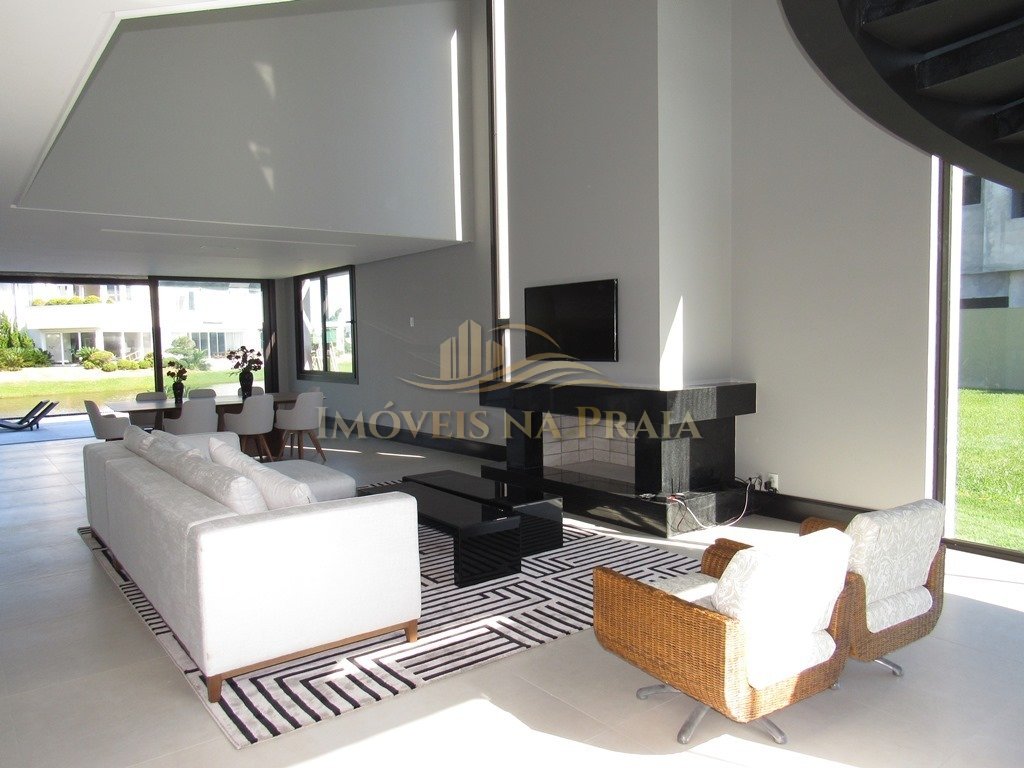 Foto 7 — Casa em Condomínio 5 Dormitório(s) Bairro Enseada