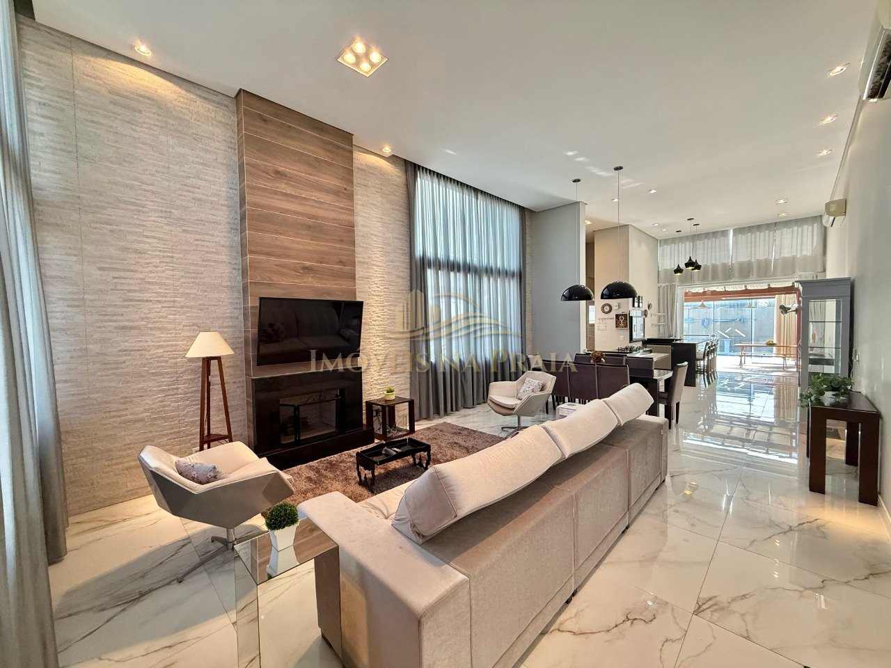 Foto 38 — Casa em Condomínio 4 dormitórios no bairro Quintas do Lago