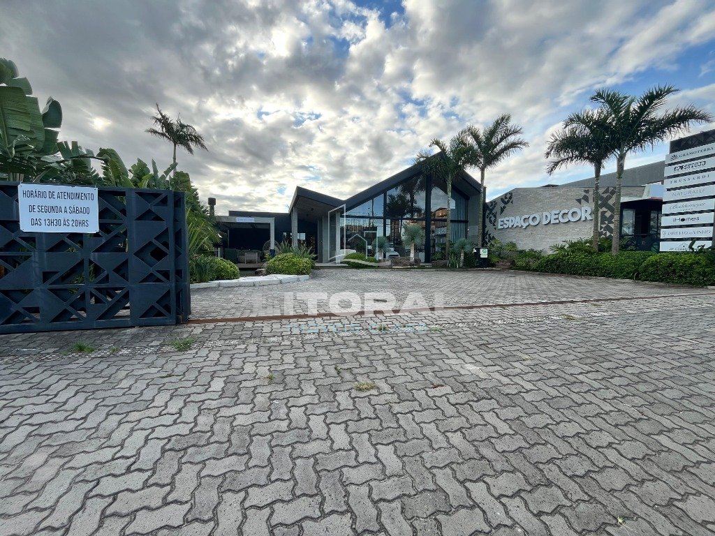 Casa Comercial no bairro Atlântida