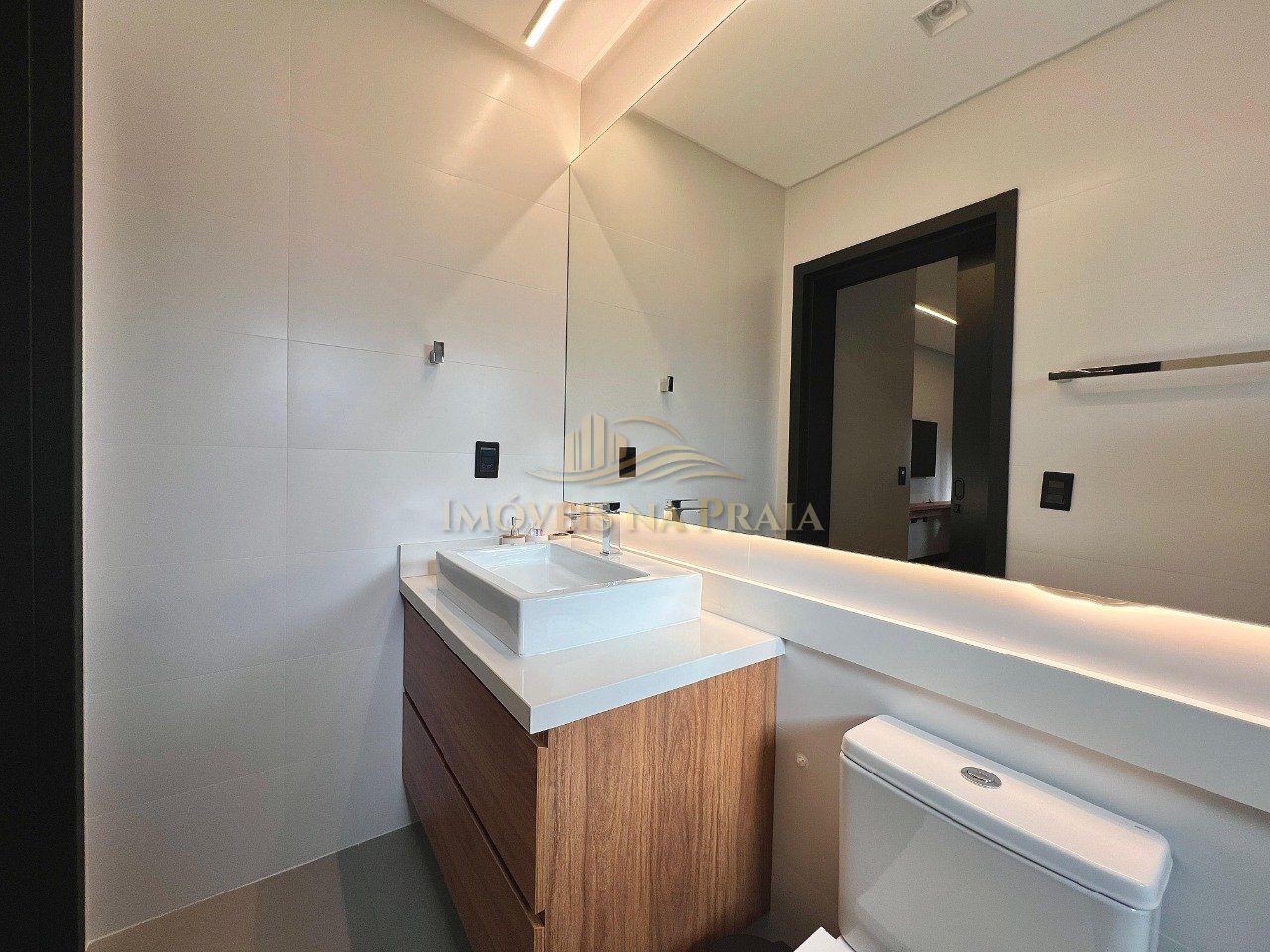 Foto 31 — Casa 6 Dormitório(s) Bairro Atlântida