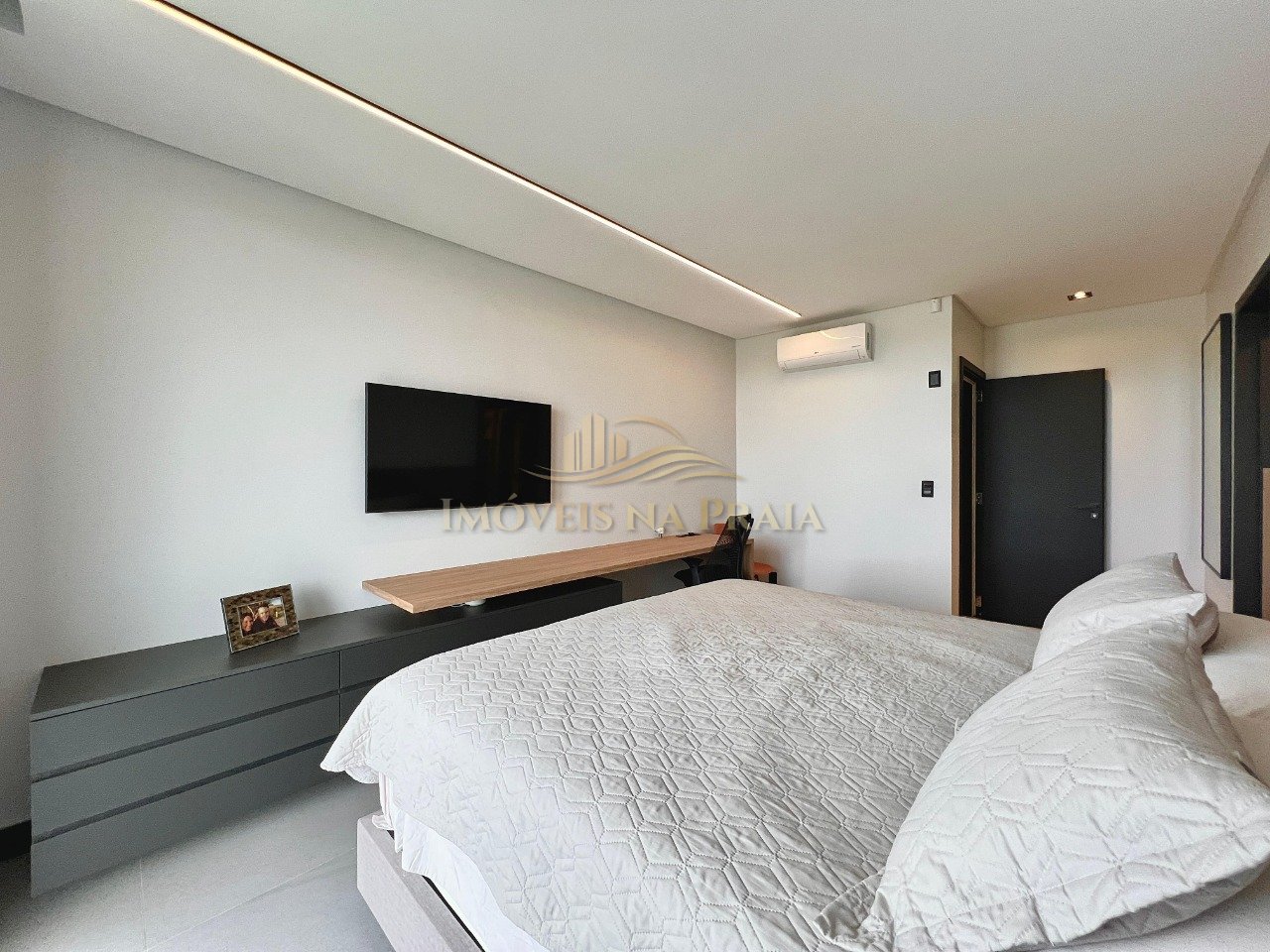 Foto 36 — Casa 6 Dormitório(s) Bairro Atlântida