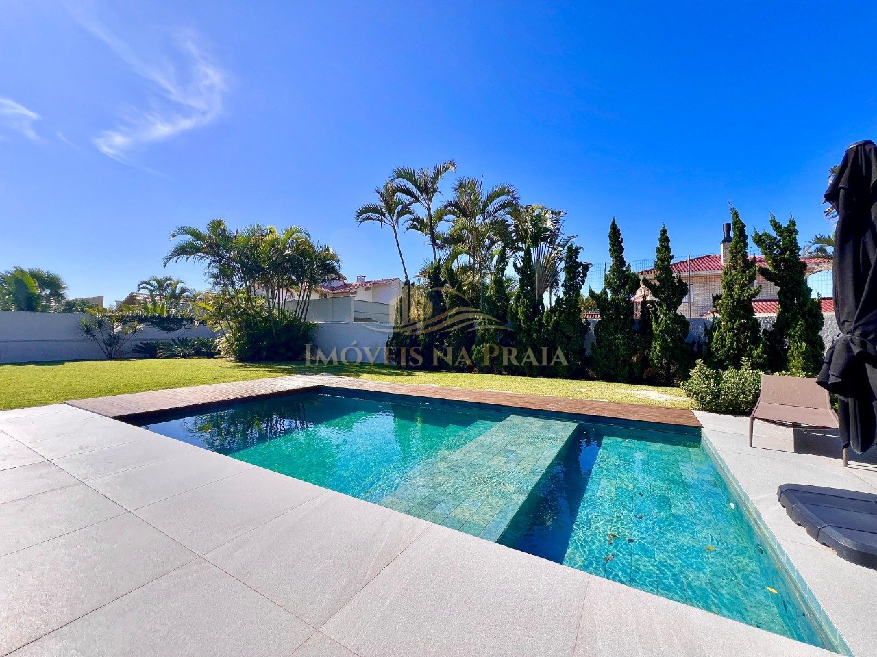 Foto 4 — Casa 6 Dormitório(s) Bairro Atlântida