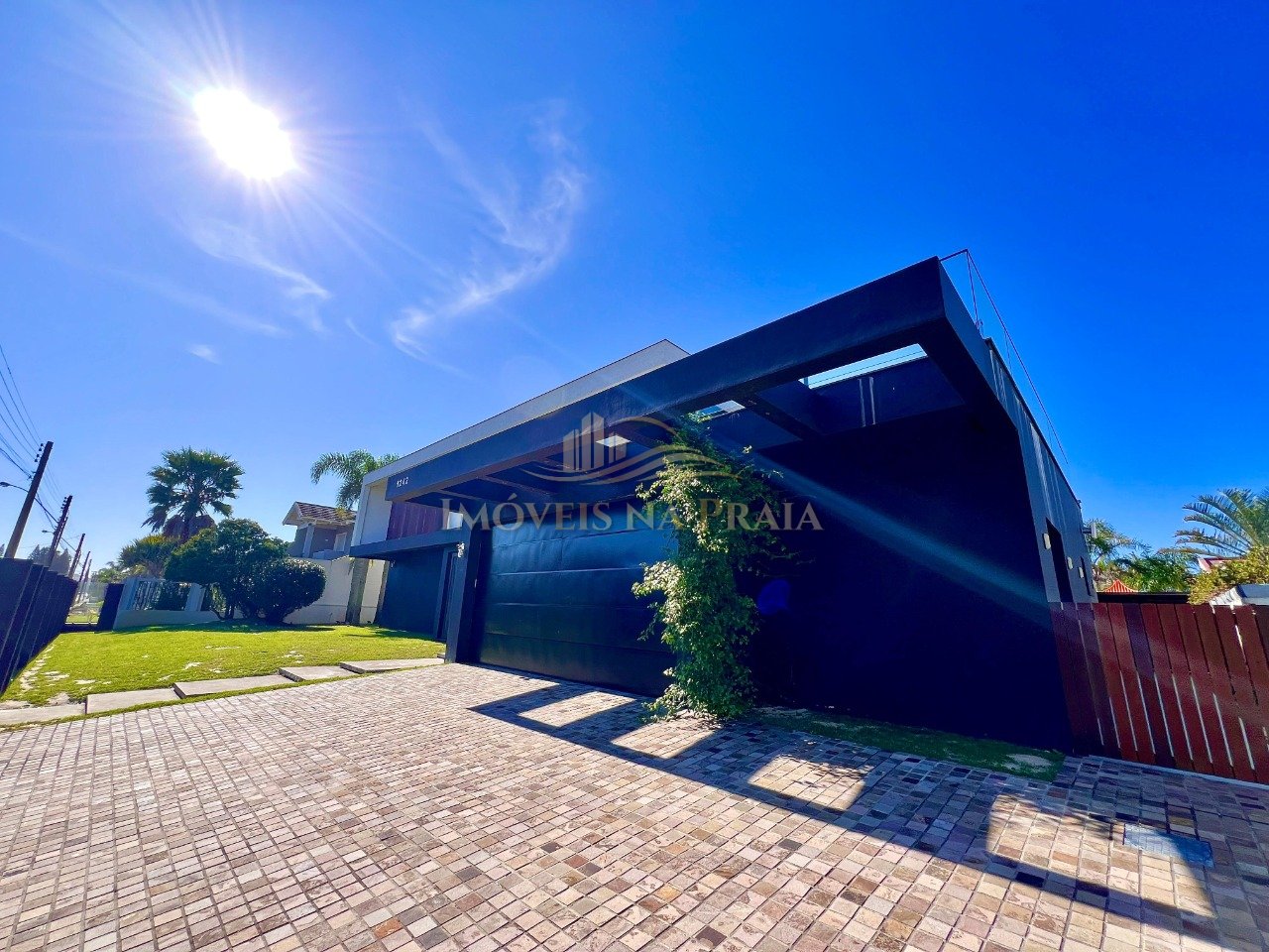 Foto 3 — Casa 6 Dormitório(s) Bairro Atlântida