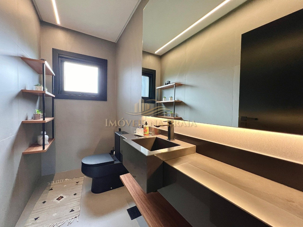 Foto 37 — Casa 6 Dormitório(s) Bairro Atlântida