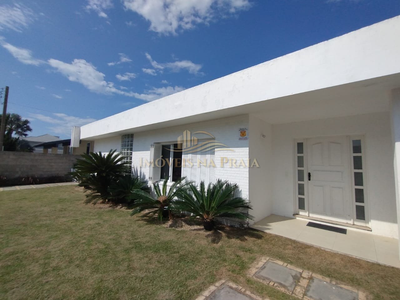 Foto 5 — Casa 4 dormitórios no bairro Atlântida