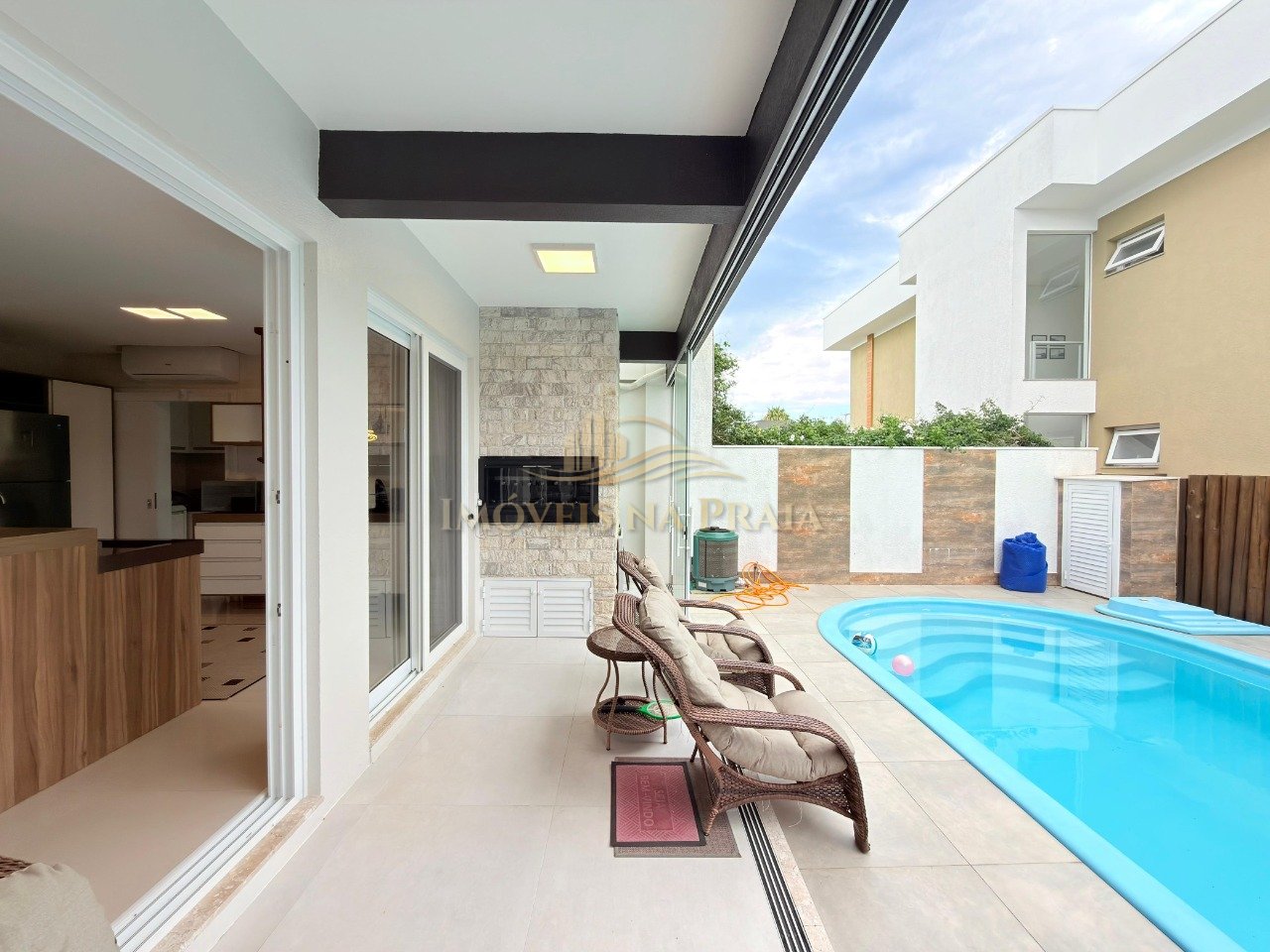 Foto 11 — Casa em Condomínio 4 Dormitório(s) Bairro Las Palm