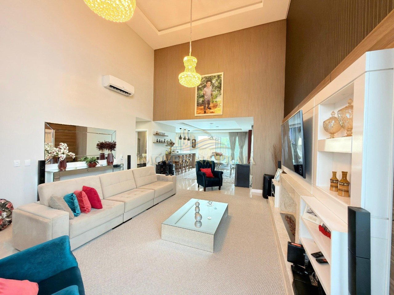 Foto 5 — Casa em Condomínio 4 Dormitório(s) Bairro Las Palm