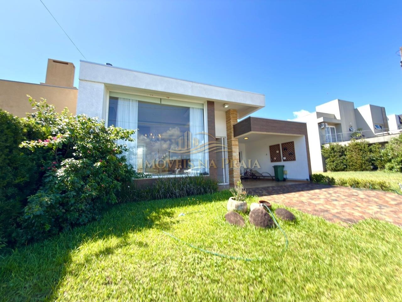 Casa em Condomínio 3 dormitórios no bairro Las Palmas