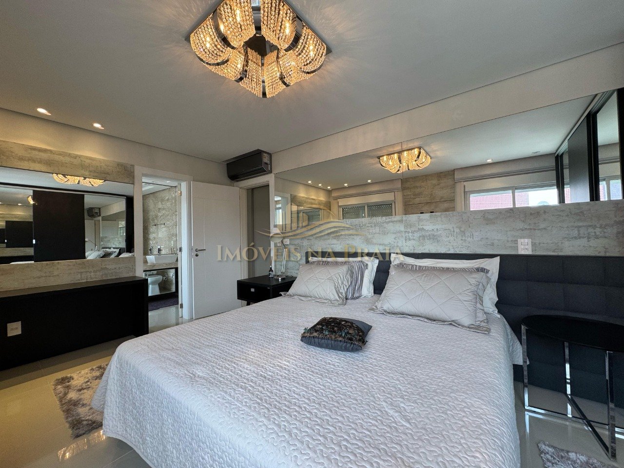 Foto 23 — Apartamento 4 Dormitório(s) Bairro Atlântida