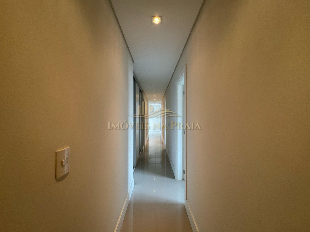 Foto 15 — Apartamento 4 Dormitório(s) Bairro Atlântida