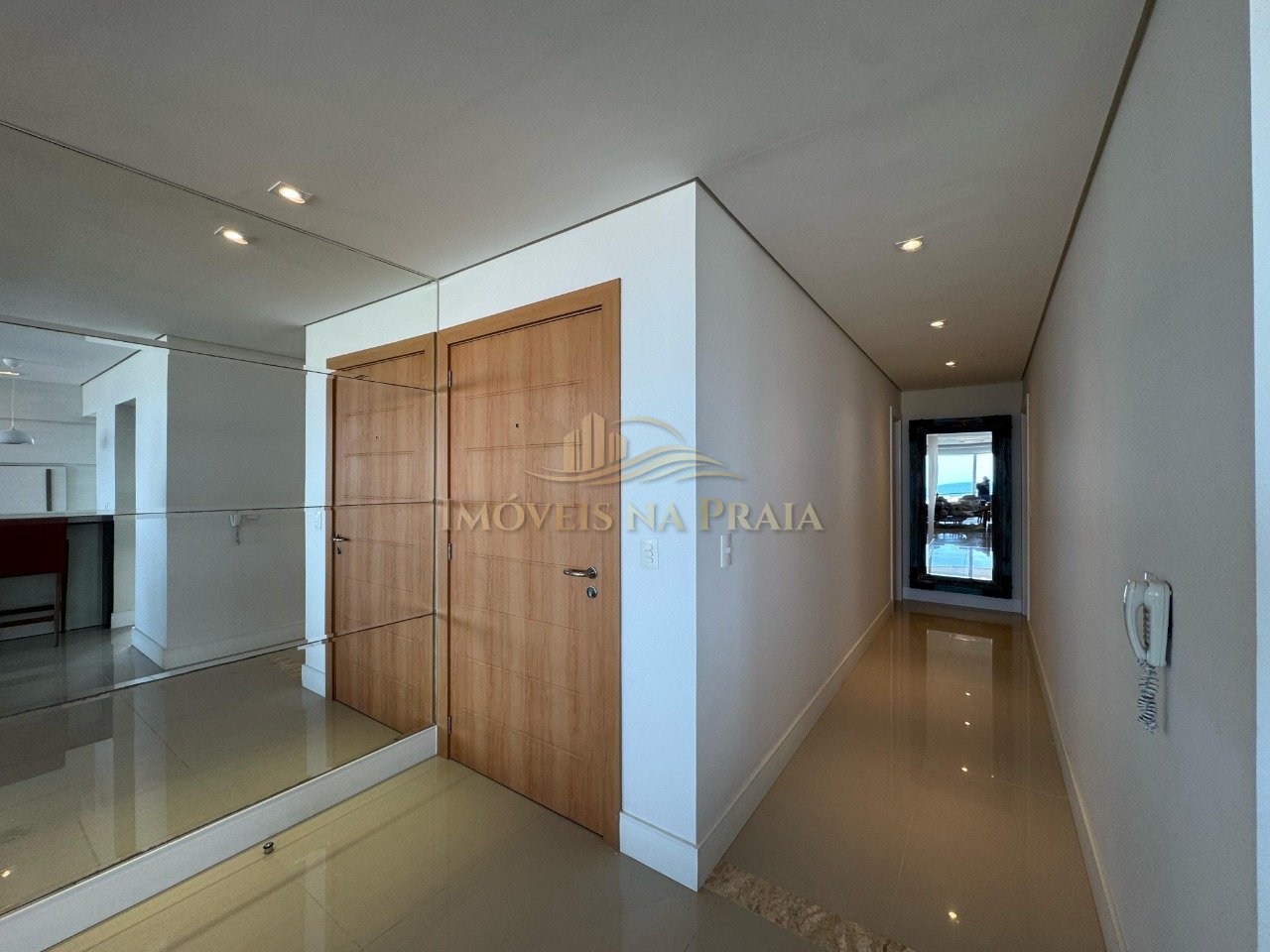 Foto 13 — Apartamento 4 Dormitório(s) Bairro Atlântida