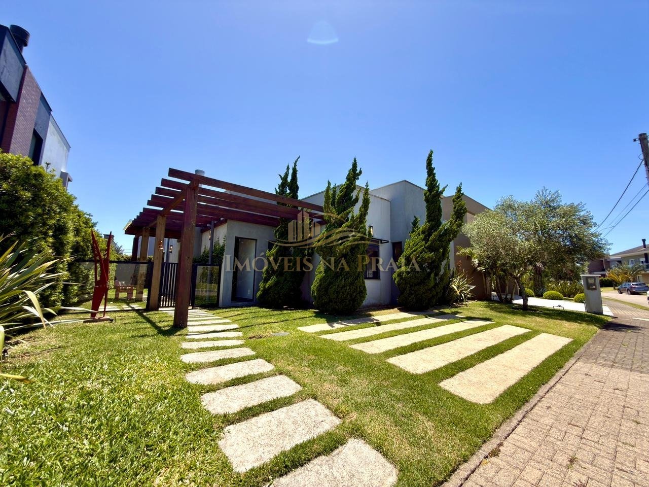 Foto 2 — Casa em Condomínio 4 dormitórios no bairro Sea Coast