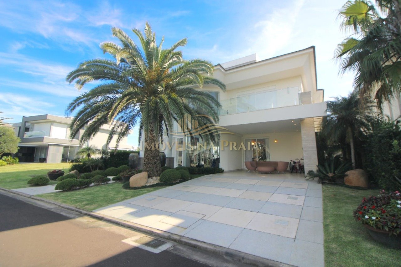 Foto 2 — Casa em Condomínio no Playa Vista.