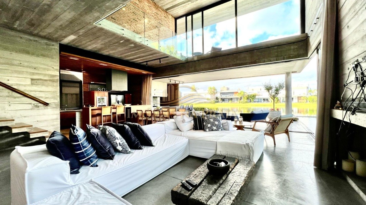 Foto 7 — Casa em Condomínio 5 Dormitório(s) Bairro Enseada