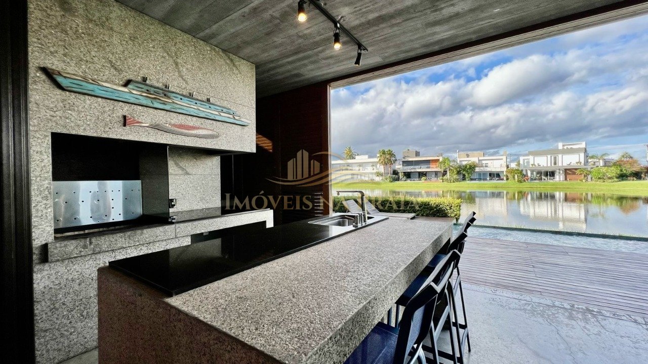 Foto 18 — Casa em Condomínio 5 Dormitório(s) Bairro Enseada