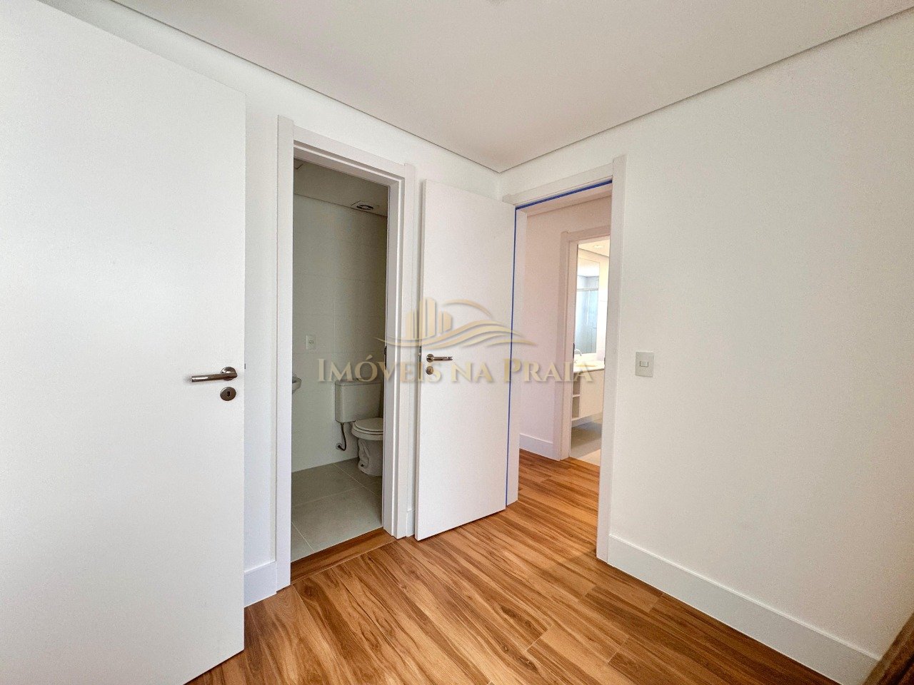 Foto 17 — Apartamento 3 Dormitório(s) Bairro Atlântida