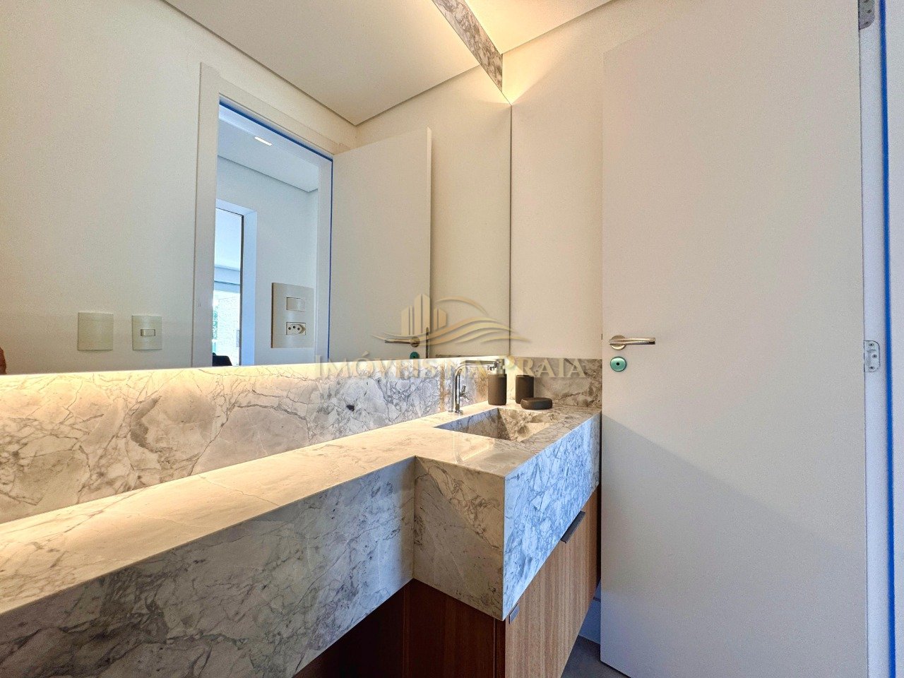 Foto 12 — Apartamento 3 Dormitório(s) Bairro Atlântida