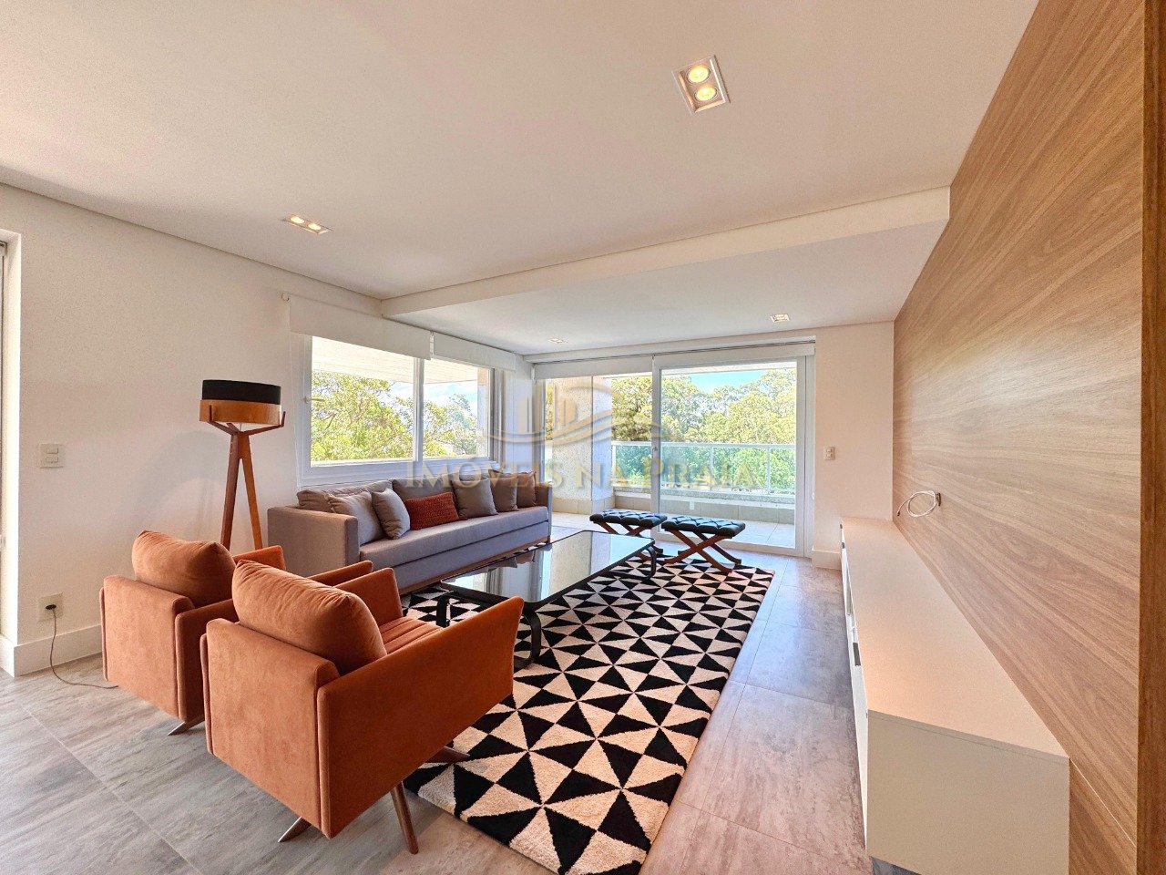 Foto 2 — Apartamento 3 Dormitório(s) Bairro Atlântida