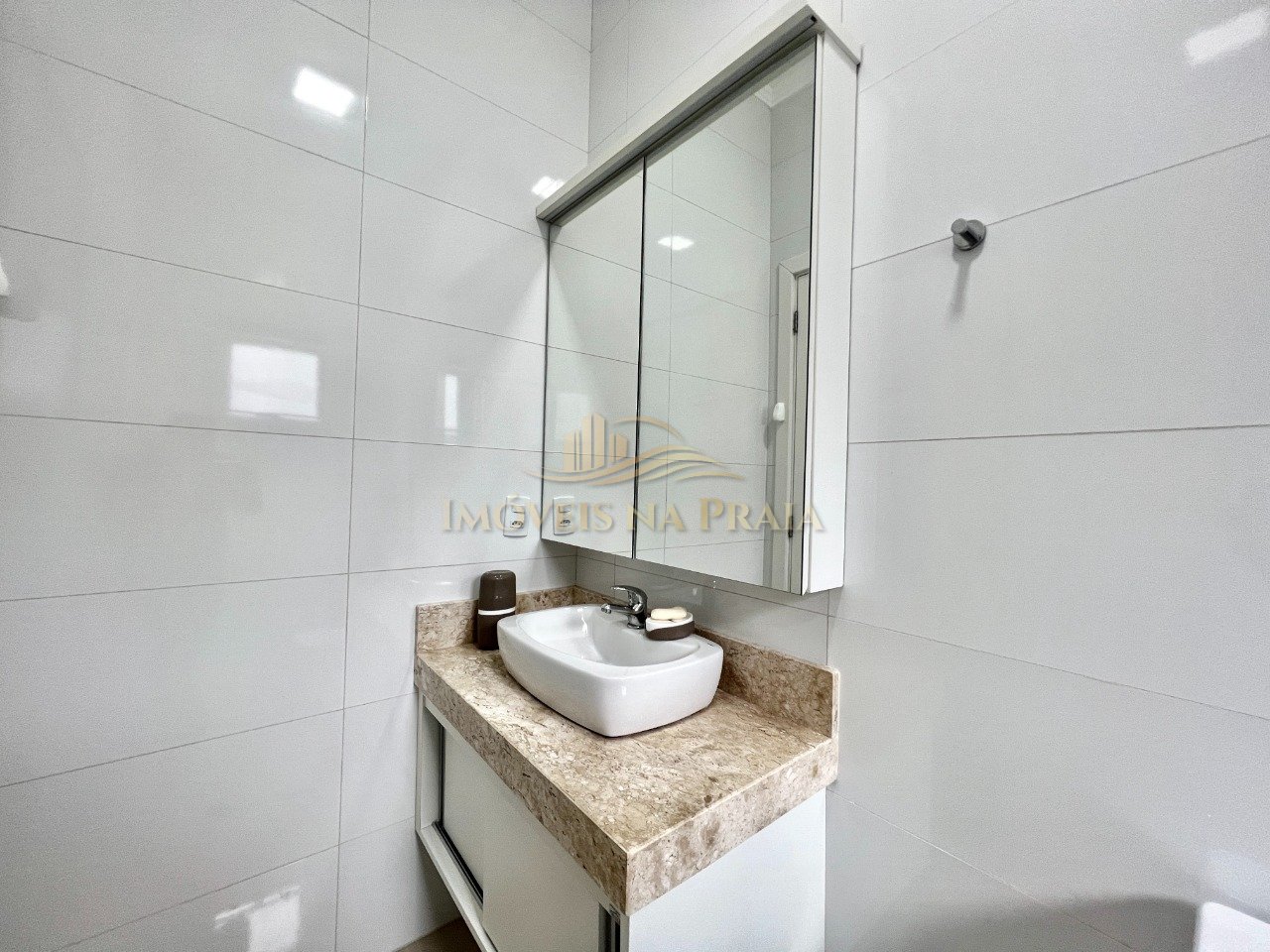 Foto 16 — Casa em Condomínio 3 Dormitório(s) Bairro Riviera